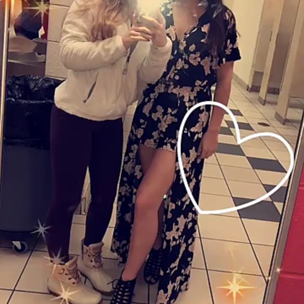 ANGIE Floral Walk Thru Maxi Romper - Picture 7 of 7
